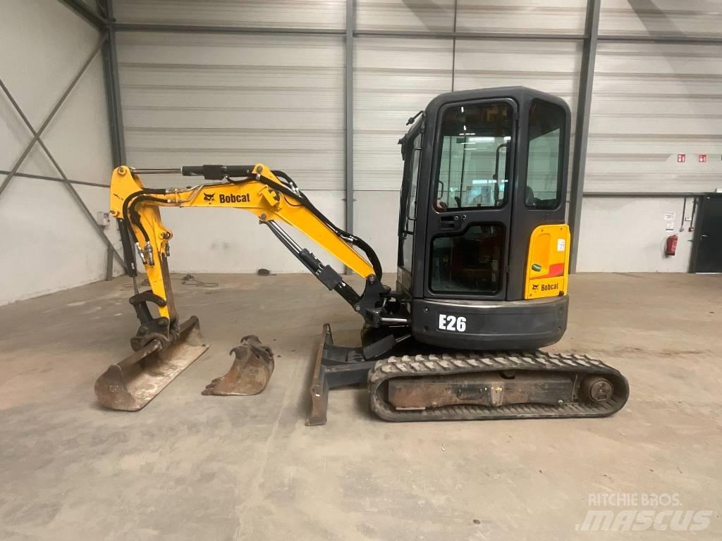 Bobcat E 26 EM Mini excavadoras < 7t