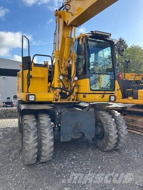 Komatsu PW 148-8 Excavadoras de ruedas