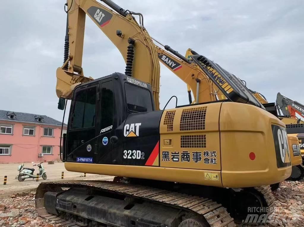 CAT 323 D L Excavadoras de cadenas