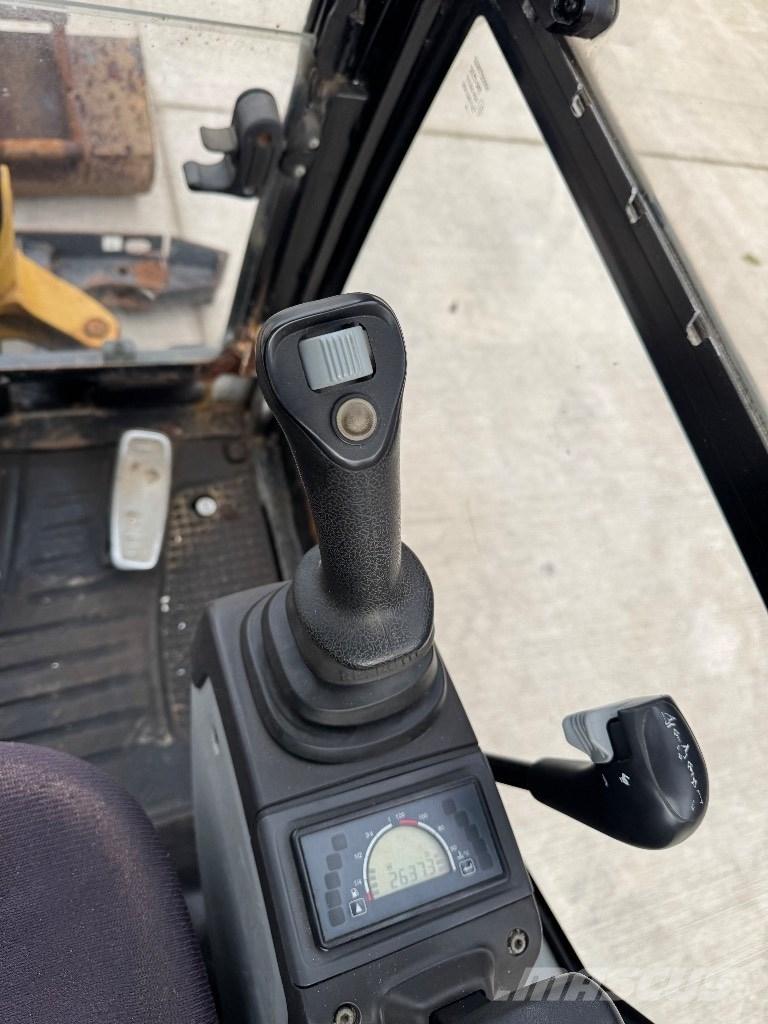 CAT 301.7 D Mini excavadoras < 7t