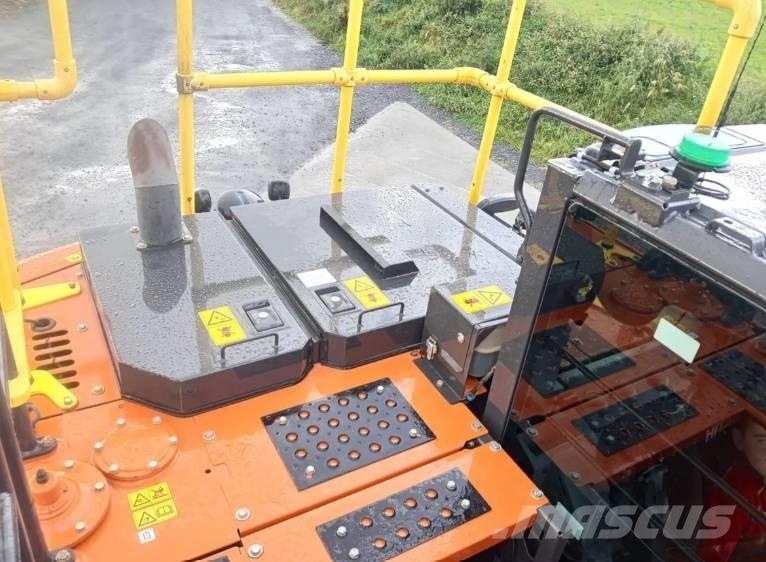Hitachi ZX 130LCN Excavadoras de cadenas