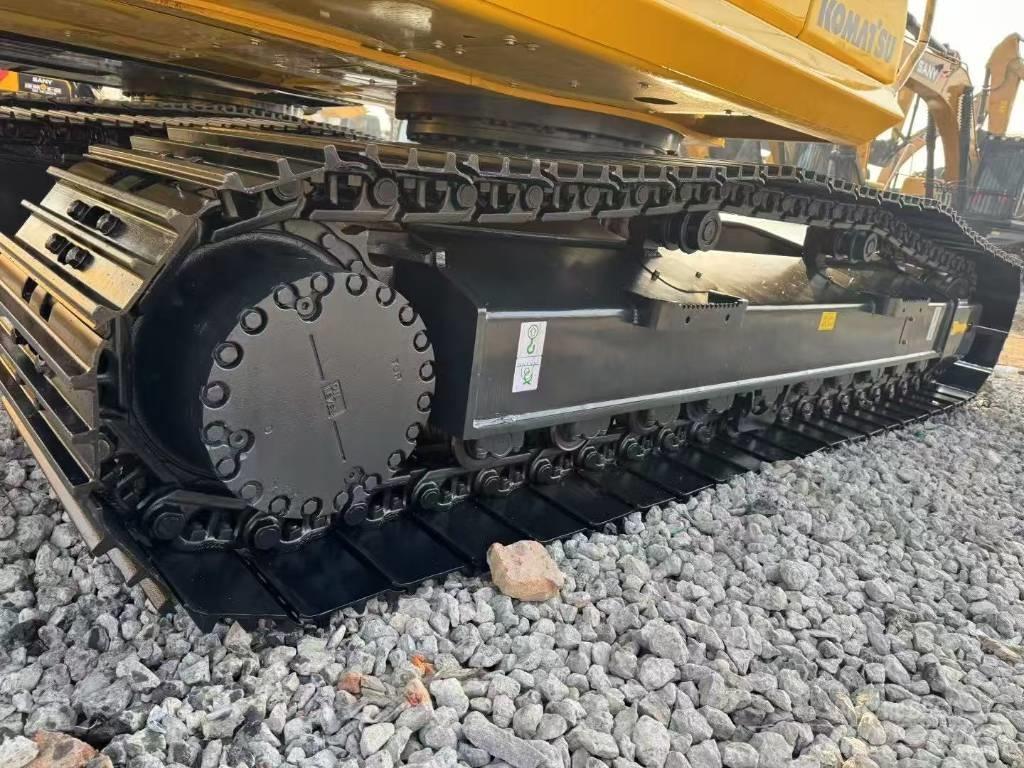 Komatsu 240-8N1 Excavadoras de cadenas