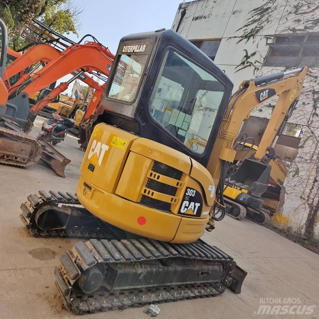 CAT 303 CR Mini excavadoras < 7t