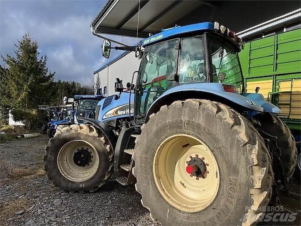 New Holland TG255 Tractores