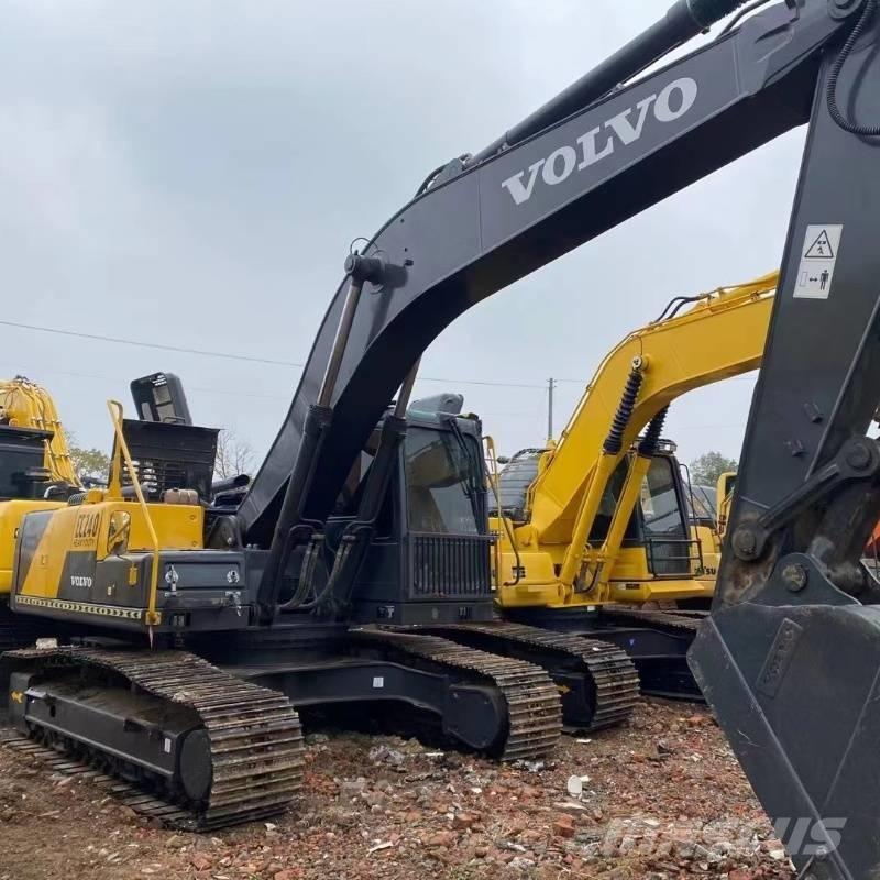 Volvo EC 240 Excavadoras de cadenas