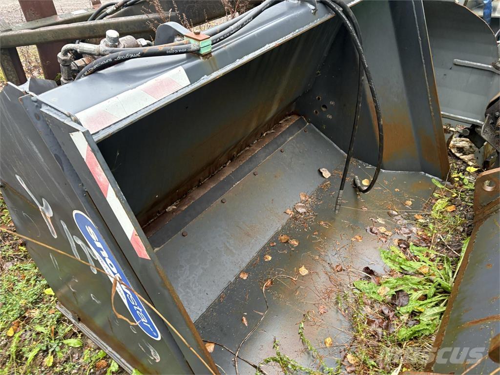 Snowstar HK700L Esparcidoras de arena y sal