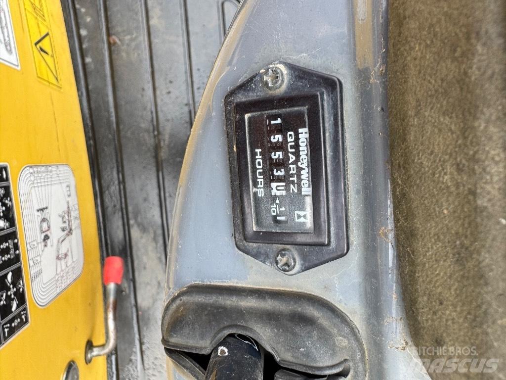Yanmar SV08 (1C171) Mini excavadoras < 7t
