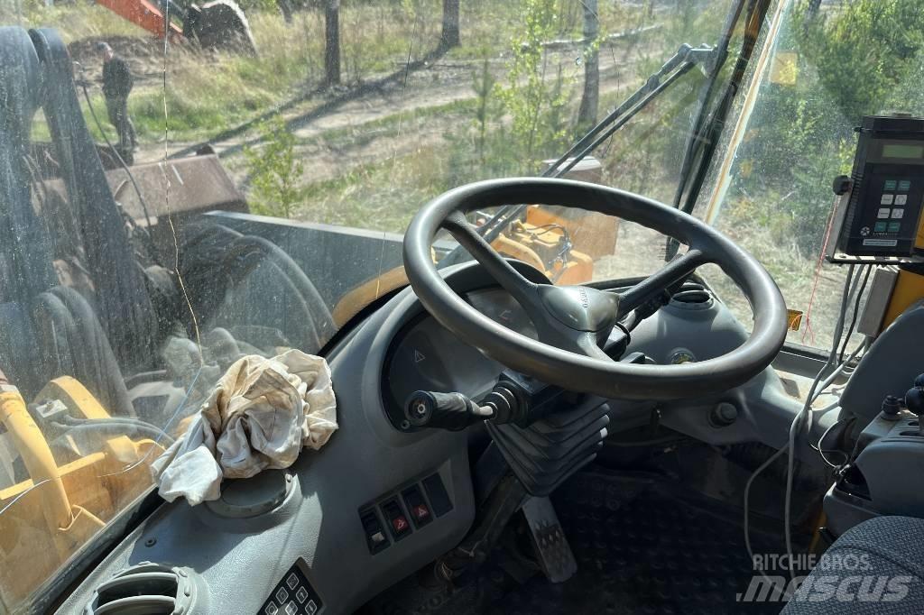 Volvo L 220 D Cargadoras sobre ruedas