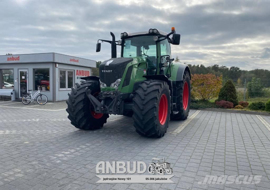 Fendt 826 Vario Tractores