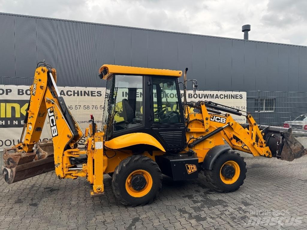 JCB 2 CX Retrocargadoras