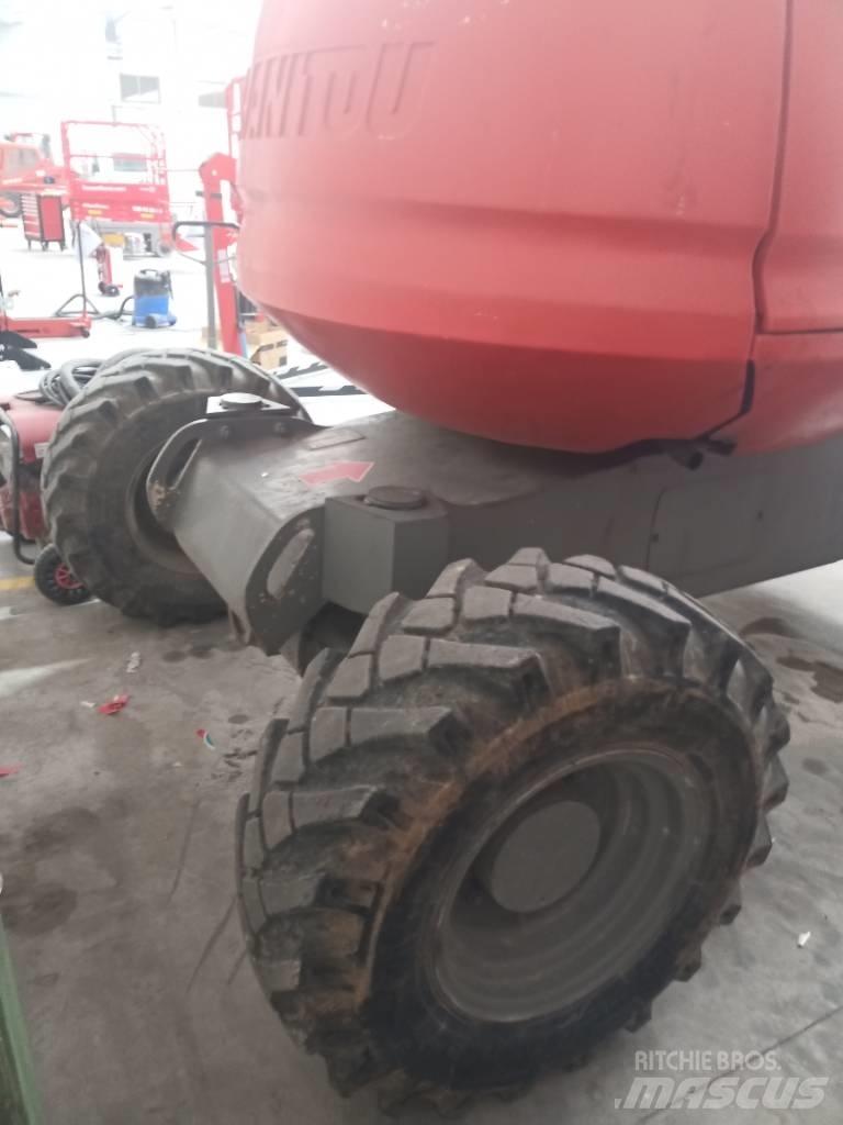 Manitou 160 ATJ Plataforma de trabajo articulada