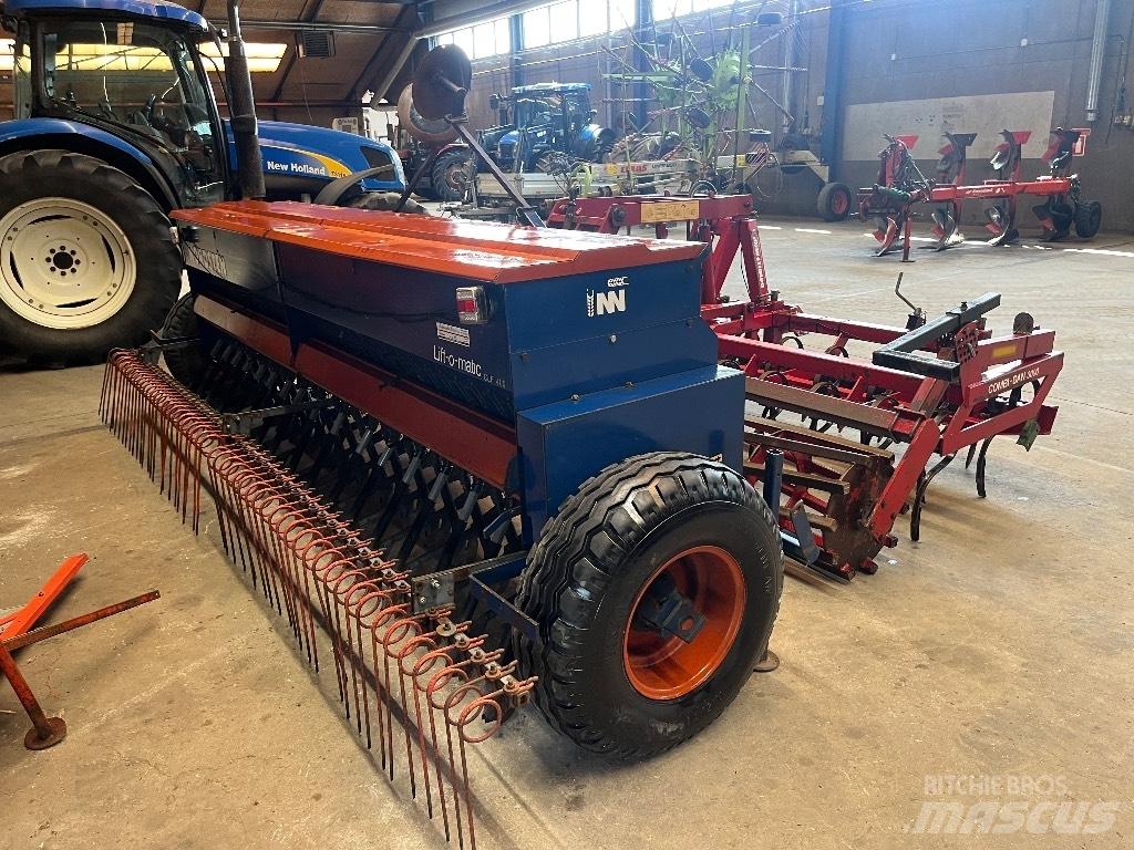 Nordsten CLF 400 Sembradoras