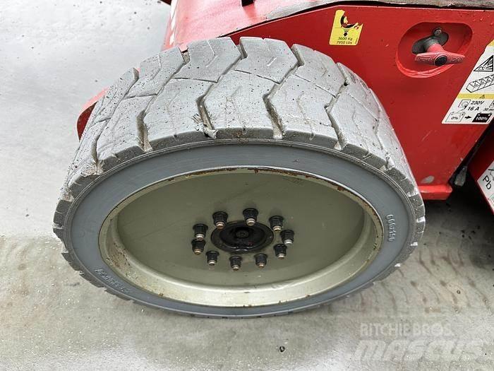 Manitou 150AETJ-C Plataforma de trabajo articulada