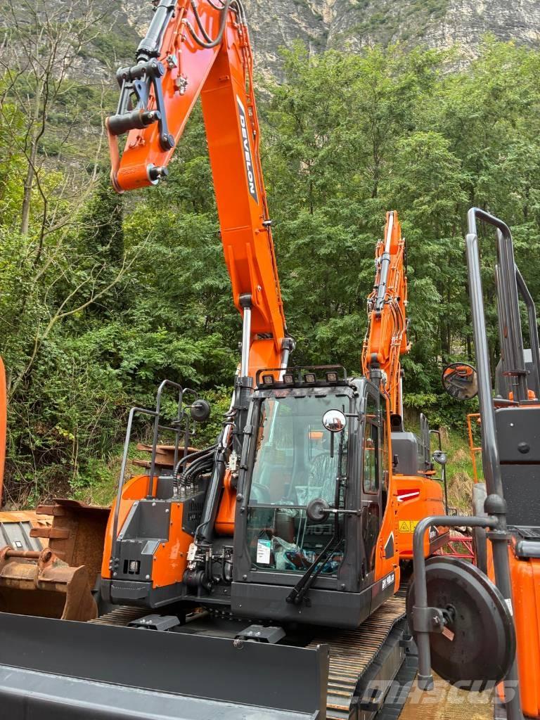 Develon DX 140 LCR-7 Excavadoras de cadenas
