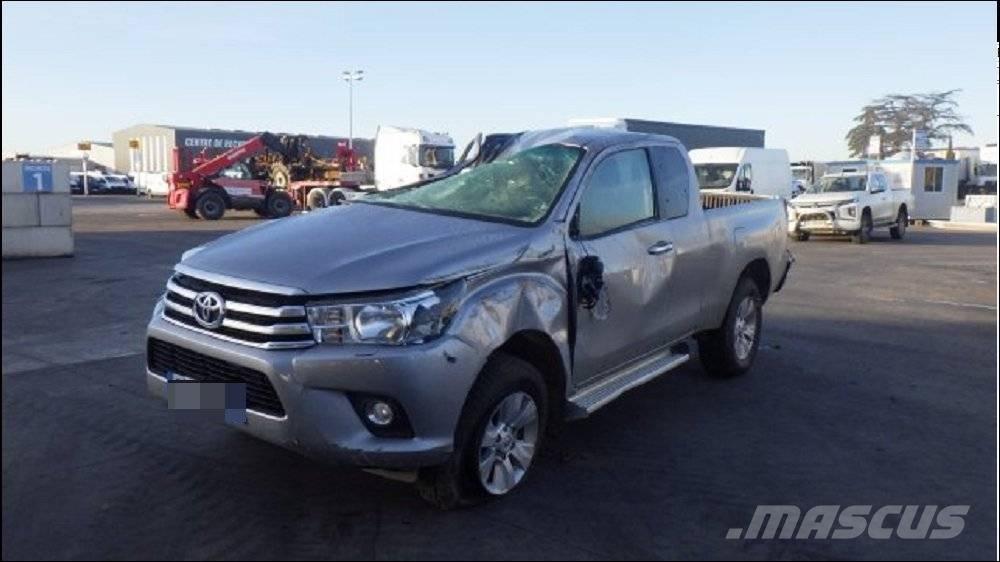 Toyota Hilux 5 Otras furgonetas