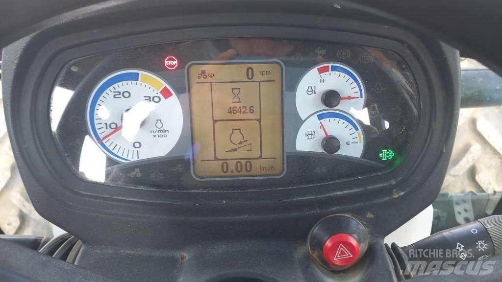 New Holland T 4.85 Tractores