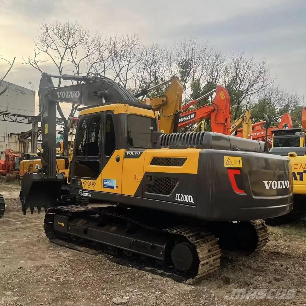 Volvo EC200D Excavadoras de cadenas