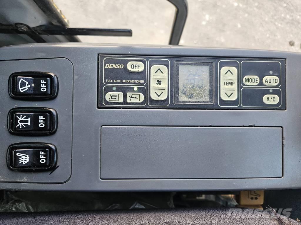 Komatsu PC 130-7K Excavadoras de cadenas