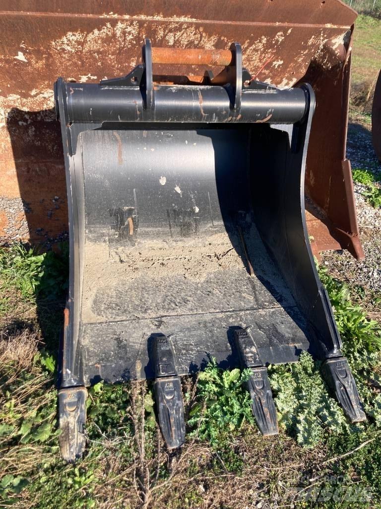  ADGER DIGGING BUCKET Cucharones
