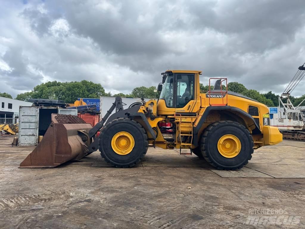Volvo L 220 H Cargadoras sobre ruedas