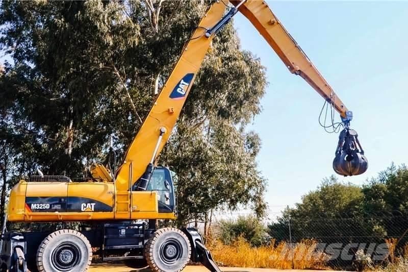 CAT M325 Mini excavadoras < 7t