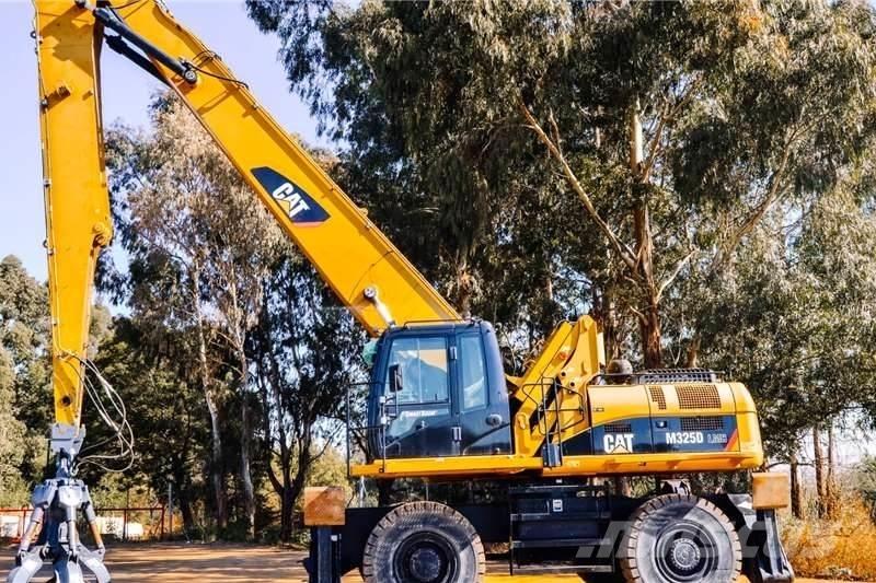 CAT M325 Mini excavadoras < 7t