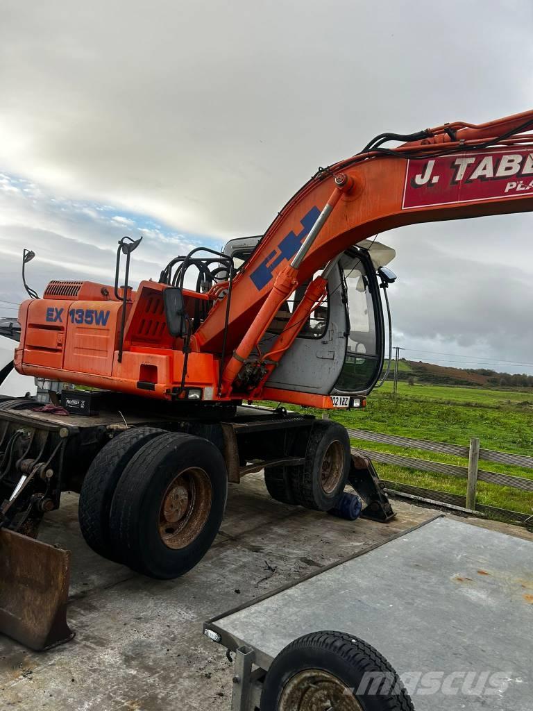Hitachi EX 135 W Excavadoras de ruedas