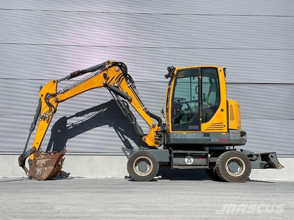 Wacker Neuson EW 65 Excavadoras de ruedas