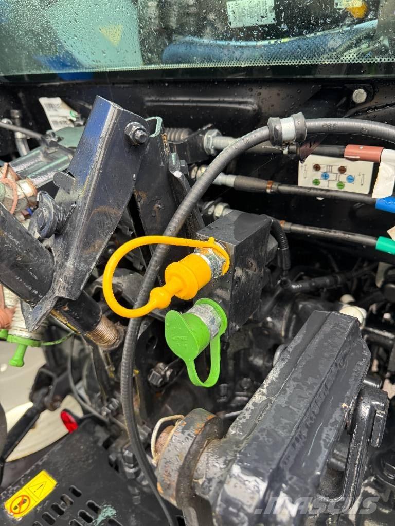 New Holland T4.75S Tractores