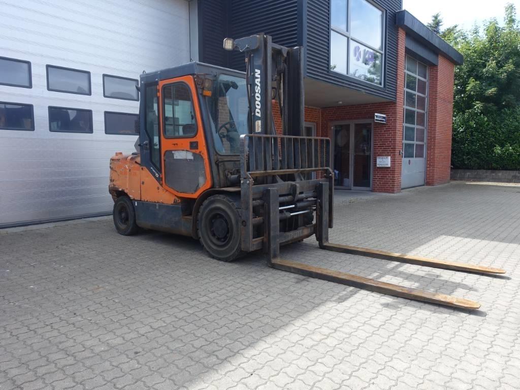Doosan D 55 C-5 Carretillas diesel