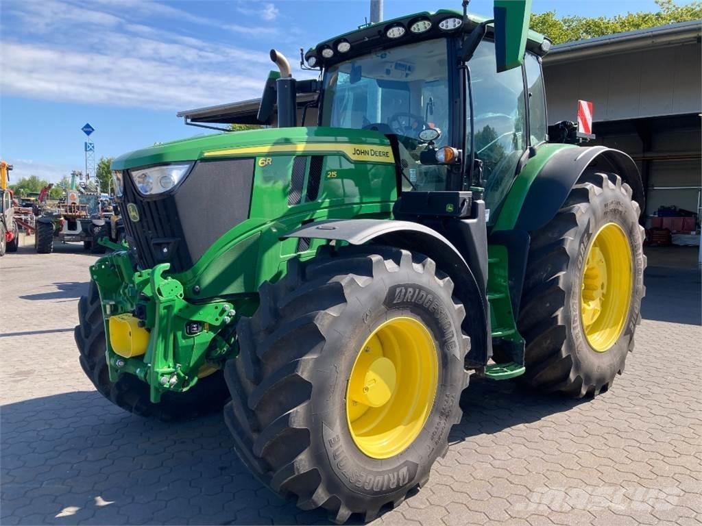 John Deere 6R215 Tractores