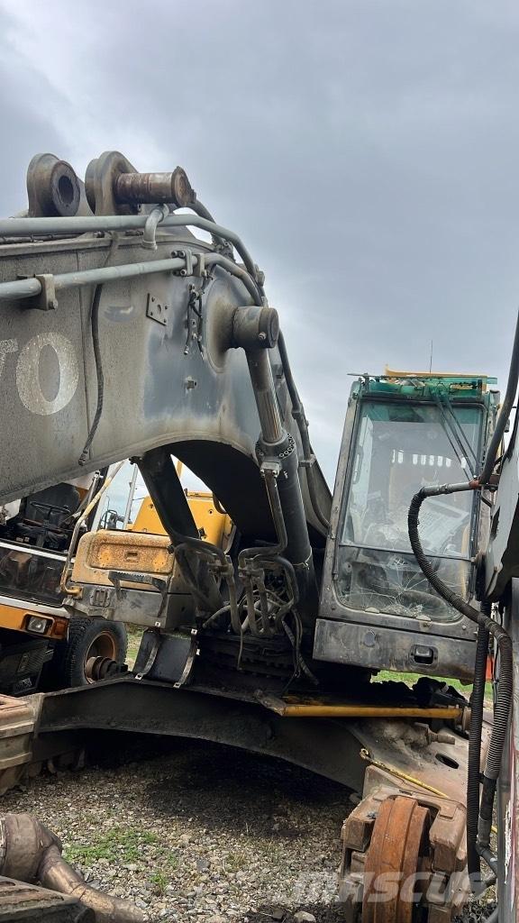 Volvo EC 360 L Ejes