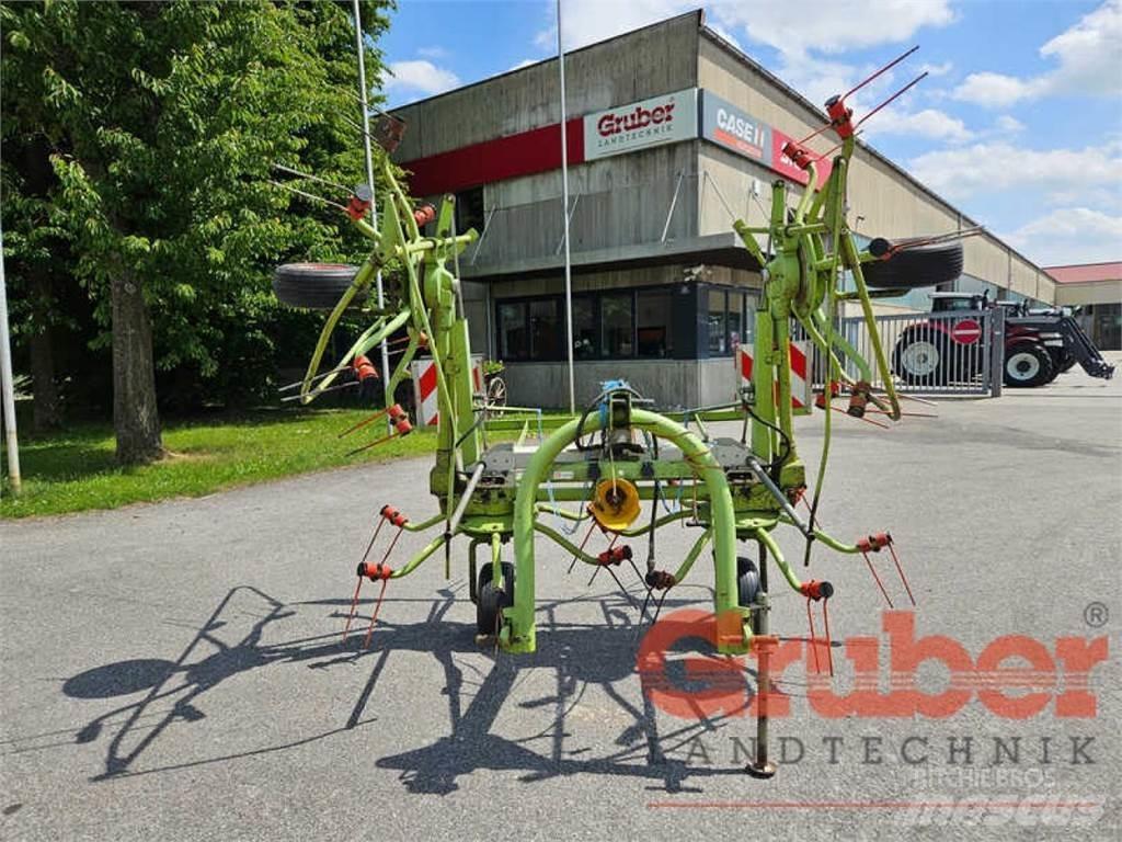 CLAAS Volto 550 HR Rastrillos y henificadores