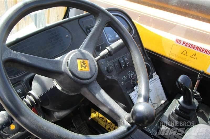 JCB 540-170 Otros camiones