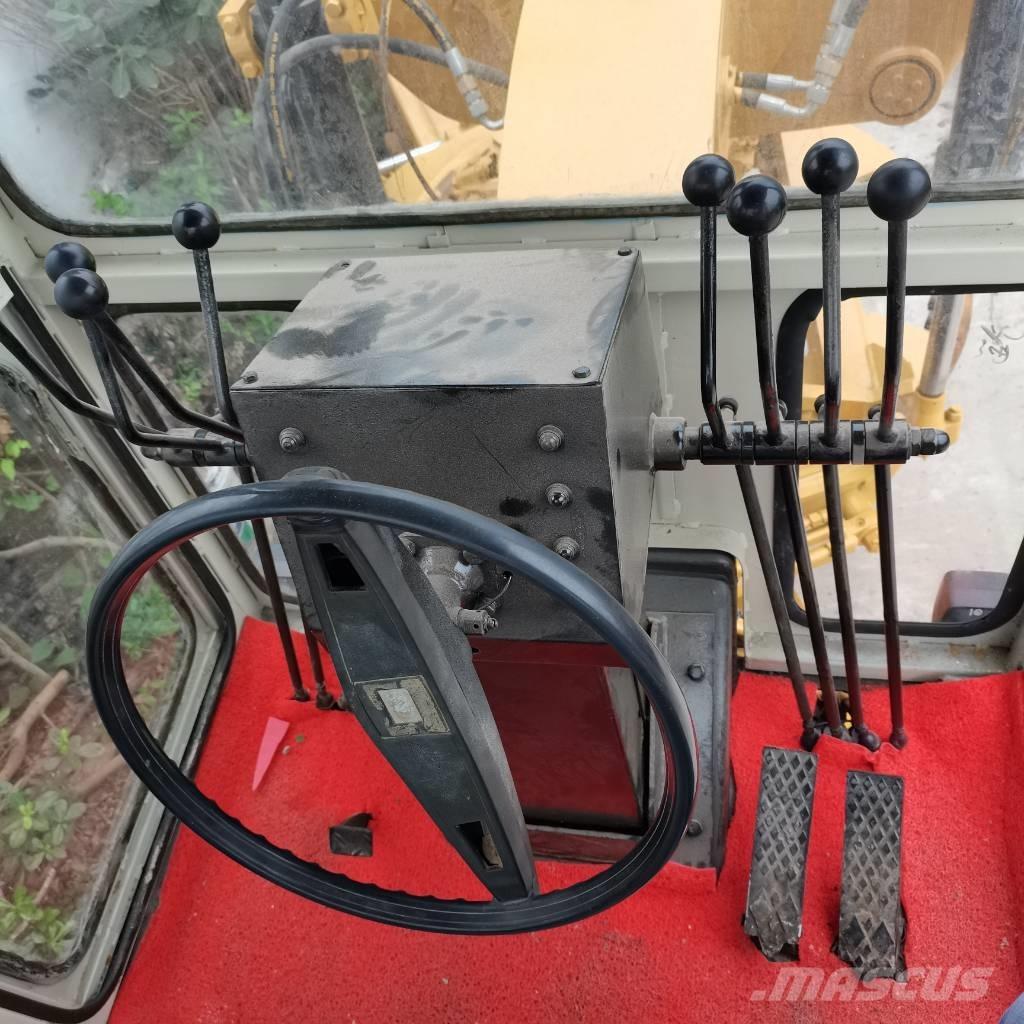 CAT 140 K Motoniveladoras