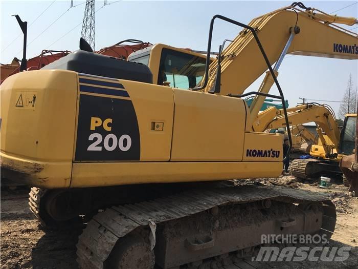 Komatsu PC 200-8 Excavadoras de cadenas
