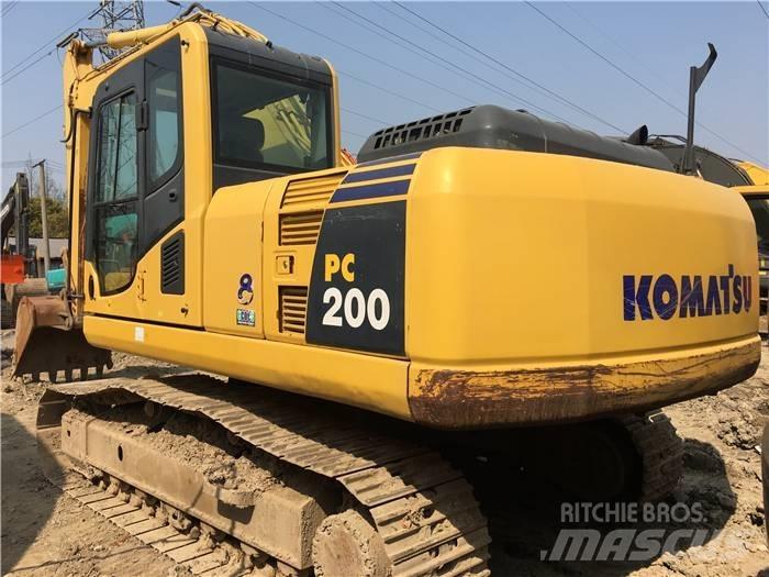 Komatsu PC 200-8 Excavadoras de cadenas
