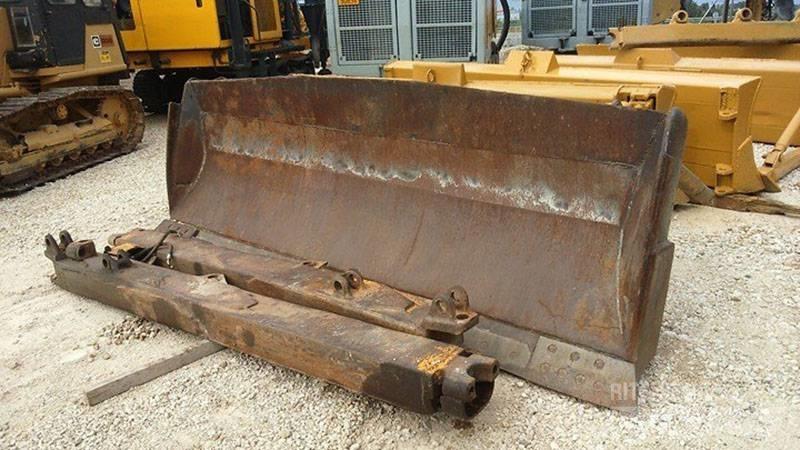 CAT D7E, D7F, D7G Cuchillas