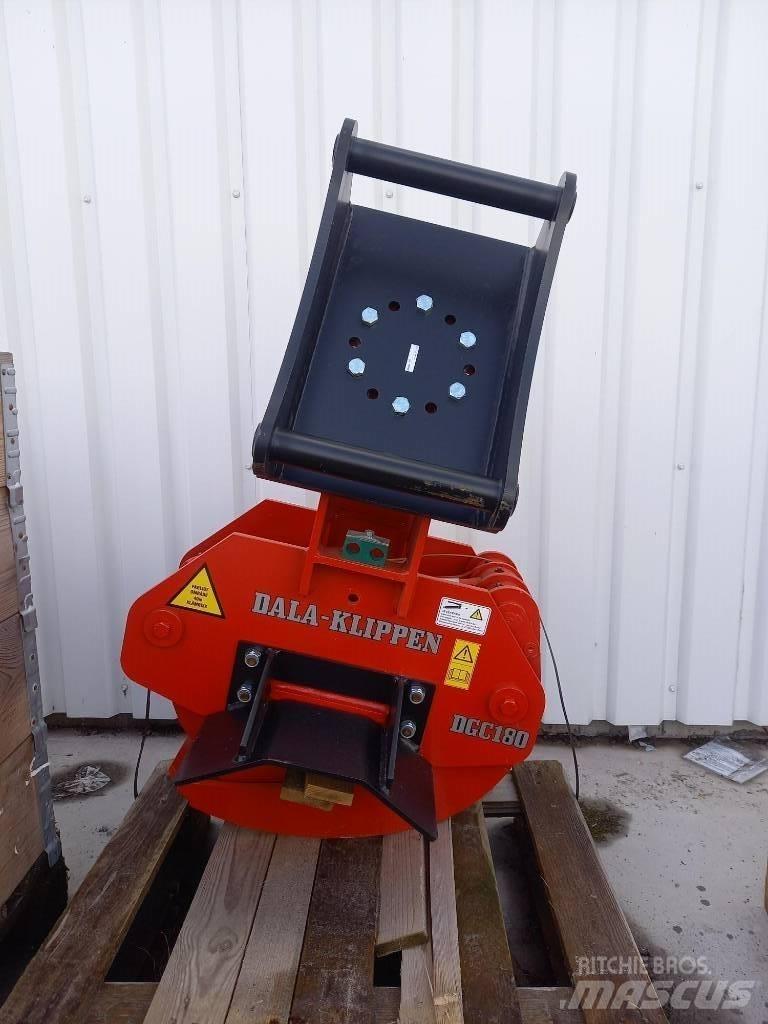 Dala-Gripen DGC 180 Otros componentes