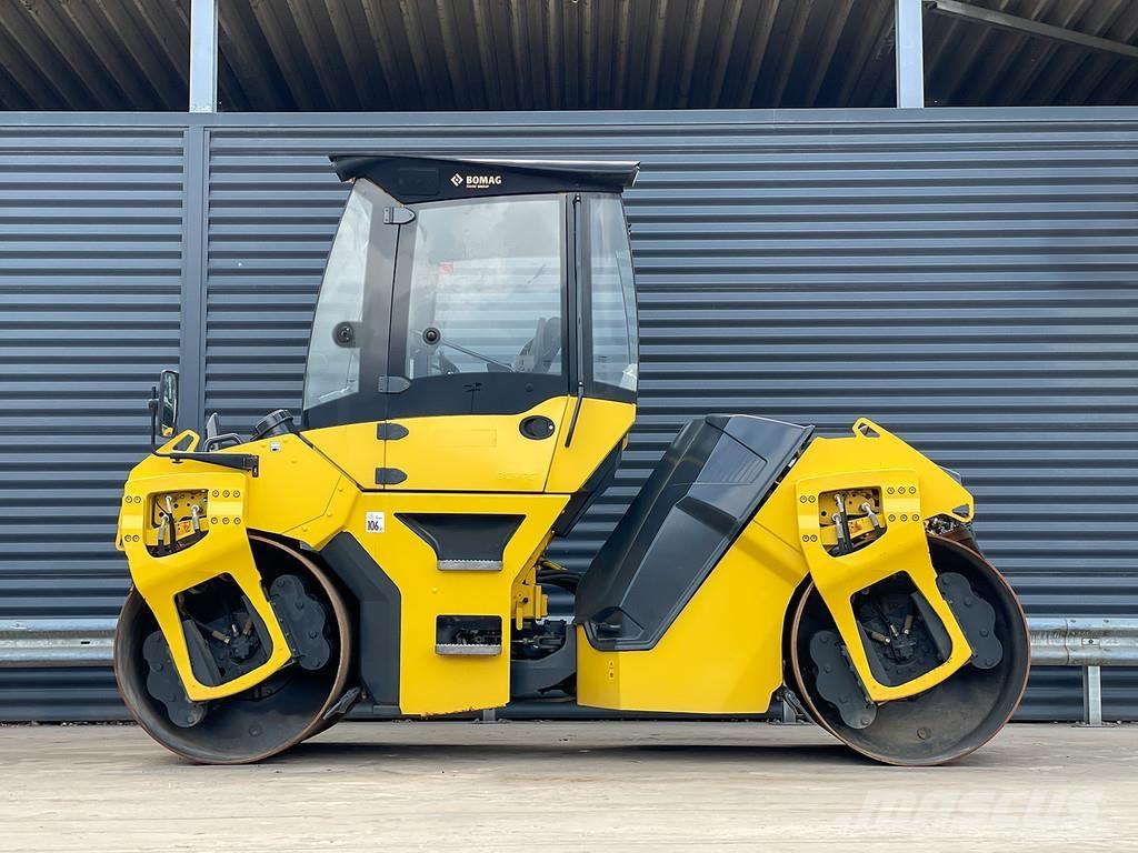 Bomag BW 151 AD-5 Rodillos de doble tambor