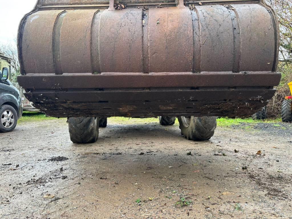 Dromone 1.8m Bucket Cucharones