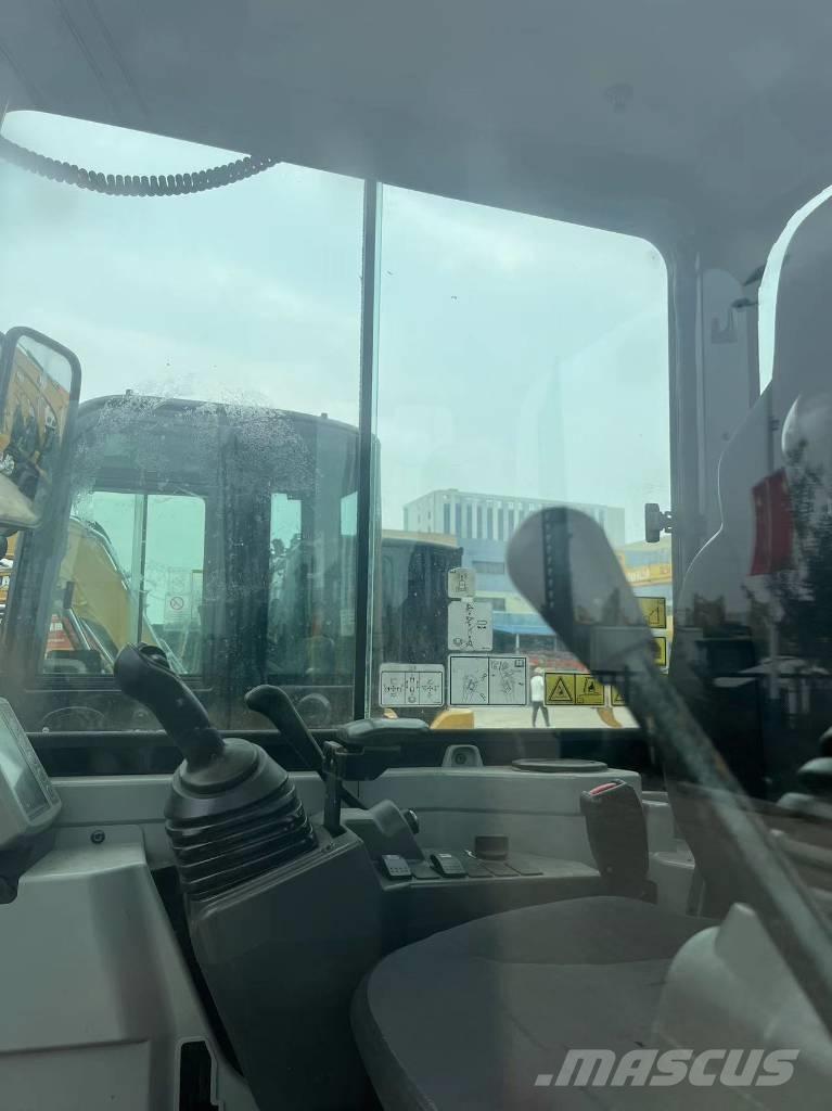 CAT 303.5 E CR Mini excavadoras < 7t