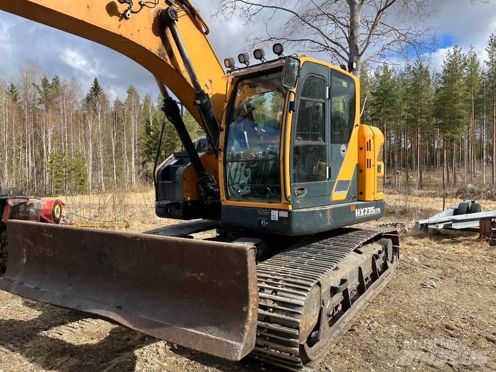 Hyundai HX 235 LCR Excavadoras de cadenas