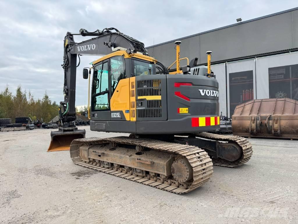 Volvo ECR 235 E Excavadoras de cadenas