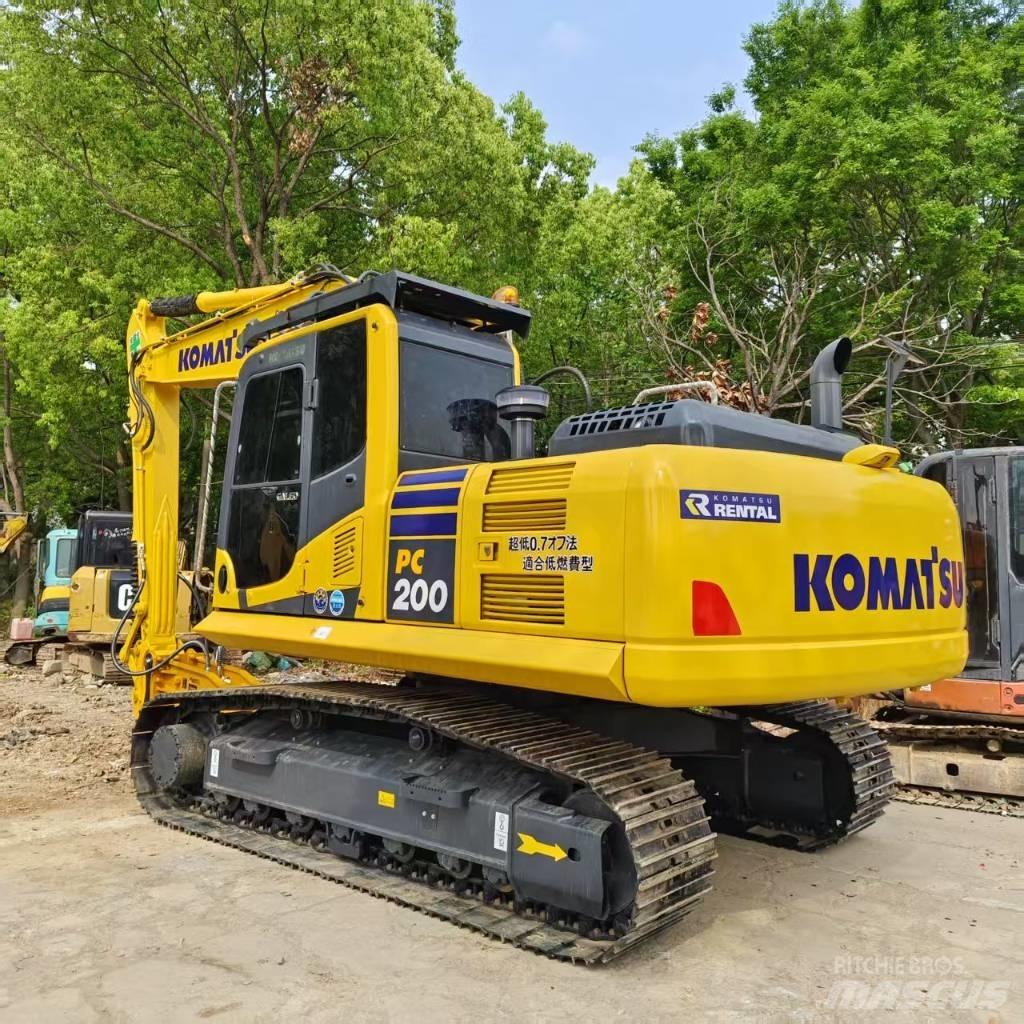 Komatsu PC 200-7 Excavadoras de cadenas