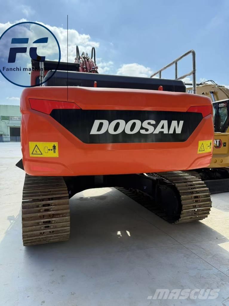 Doosan DX 225 LC Excavadoras de cadenas