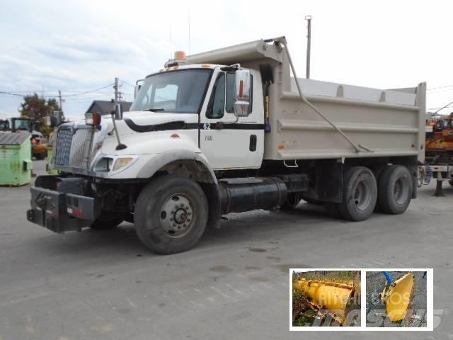 International 7500 Camiones bañeras basculantes o volquetes