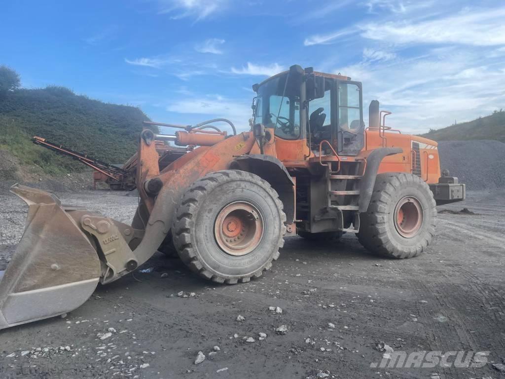 Doosan DL 400 Cargadoras sobre ruedas