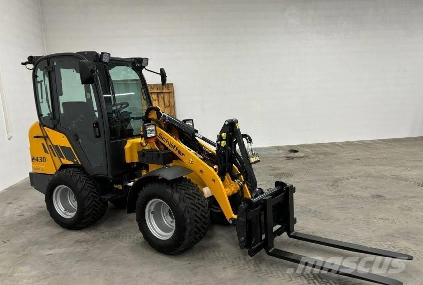 Schäffer 2430 HD Minicargadoras