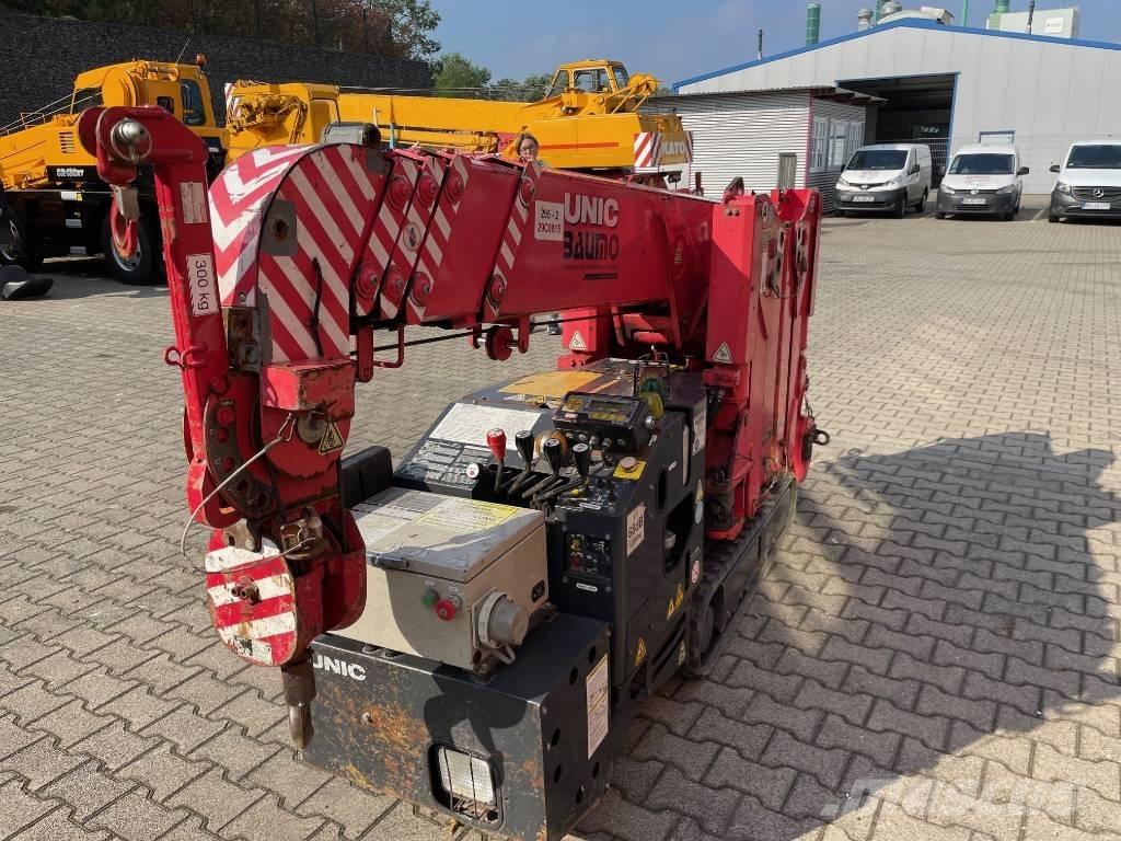 Unic URW-295 Minigrúas